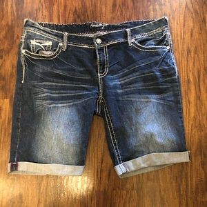 Amethyst shorts size 18